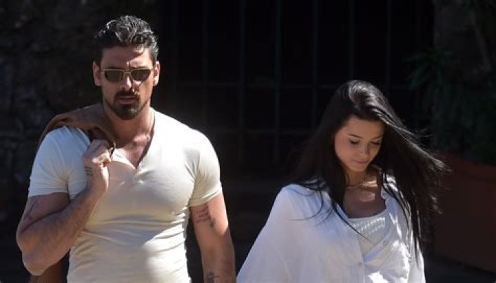 Coyote: Emy Mena Age, Height, Boyfriend And Instagram