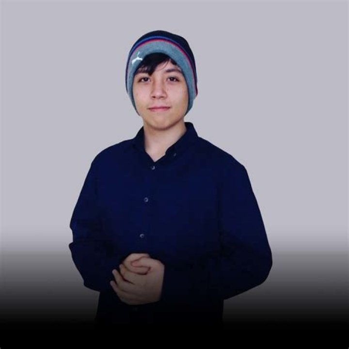 Quackity Age | Wiki, Net worth, Height, Girlfriend, Real name (UPDATED)